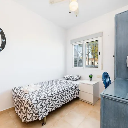 Jardin 152 Sunrise Apartman Torrevieja